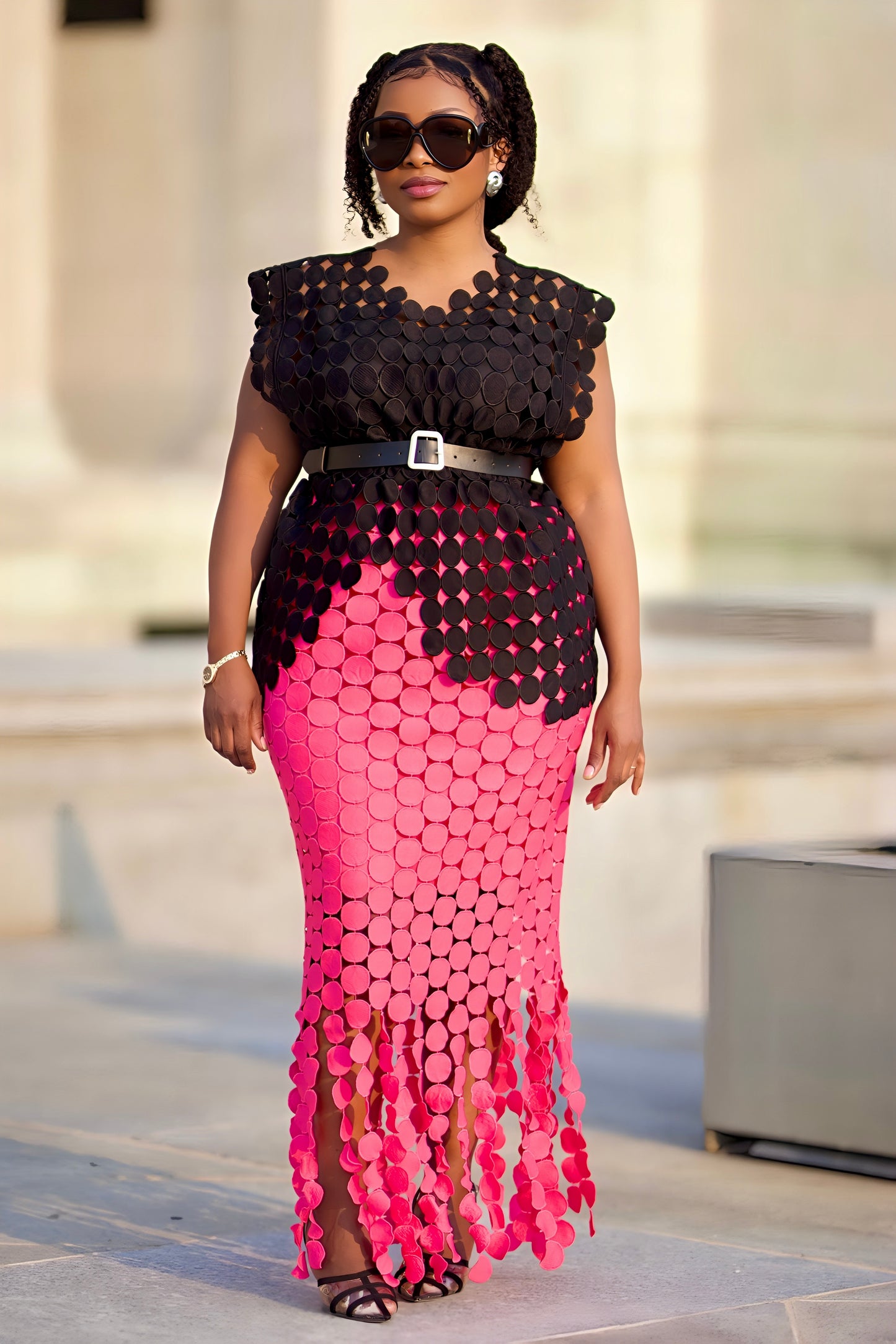 Elegant Two-Tone Maxi Circle Cutout Dress – Black & Pink / Black & beige